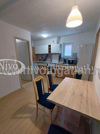 Kiadó ház Veszprém