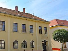 Eladó lakás Győr, Sziget