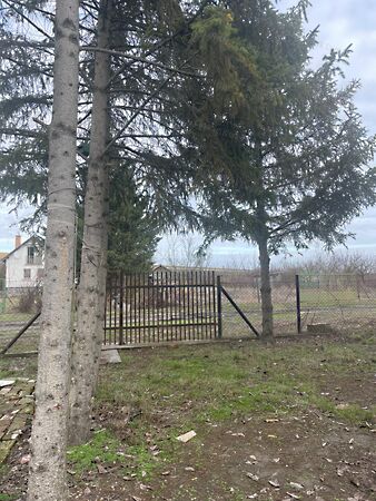 Eladó földterület Besenyszög