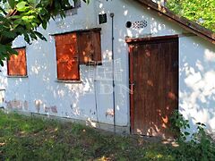 Eladó földterület Szigetújfalu