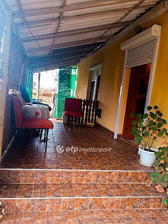 Eladó ház Pusztadobos