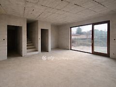 Eladó ház Gárdony