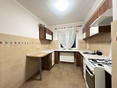 Kiadó lakás Székesfehérvár