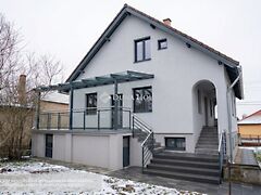 Eladó ház Szárliget