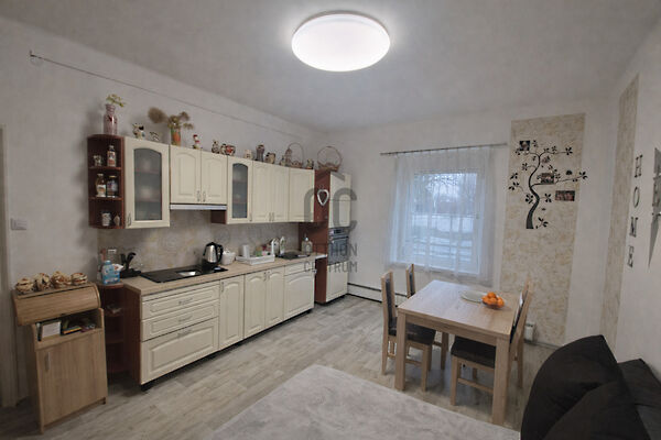 Eladó lakás Komárom, Szőny