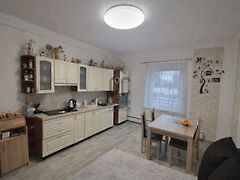 Eladó lakás Komárom, Szőny