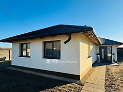 Eladó ház Debrecen