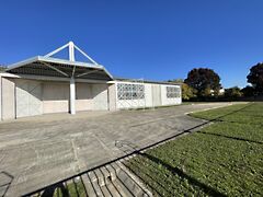 Kiadó ipari Székesfehérvár