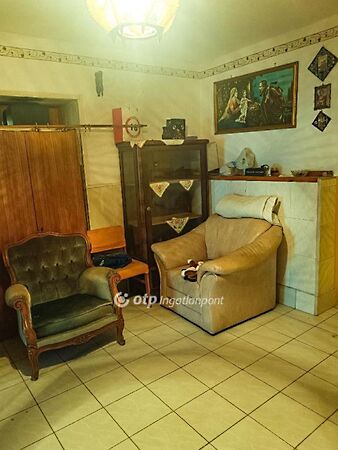 Eladó ház Pusztadobos