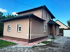 Eladó ház Poroszló