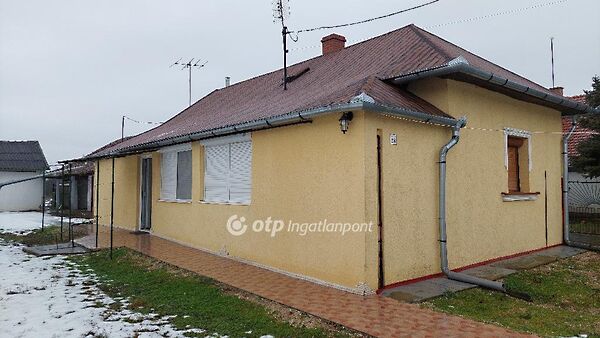 Eladó ház Berekfürdő