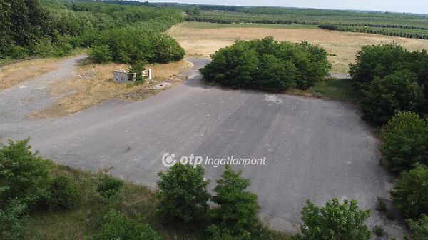 Eladó nyaraló Tornyospálca