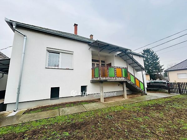 Eladó ház Timár