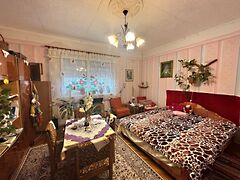 Eladó ház Bököny