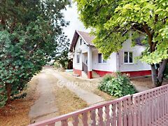 Eladó ház Kálmánháza