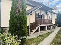Eladó ház Kékcse