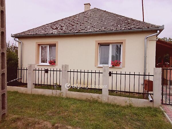 Eladó ház Tunyogmatolcs