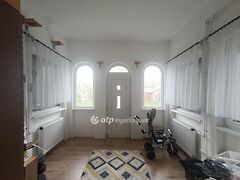 Eladó ház Beszterec