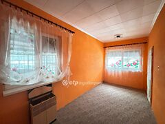 Eladó ház Bököny