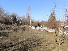 Eladó földterület Süttő