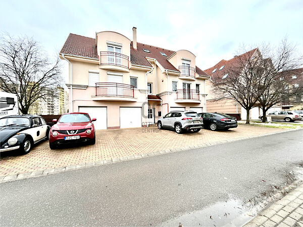 Eladó lakás Debrecen, Széchenyi-kert