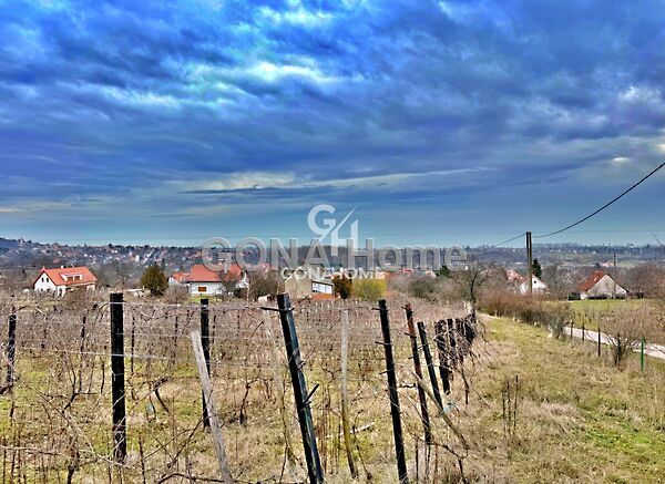 Eladó nyaraló Lovas