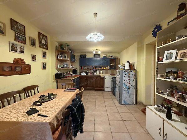 Eladó ház Kecskéd