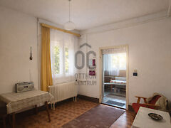 Eladó ház Komárom, Szőny