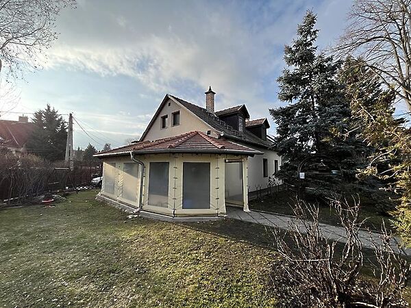 Eladó ház Budapest, III. kerület