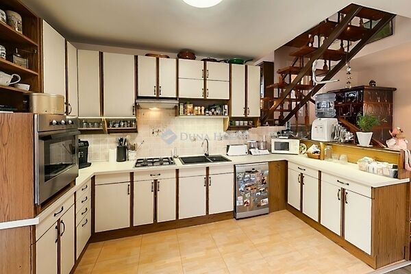 Eladó ház Kecskemét