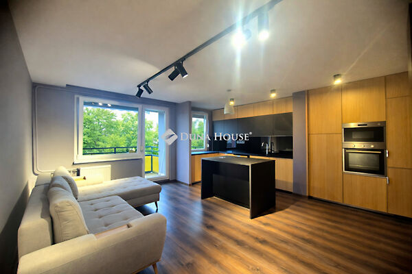 Eladó lakás Budapest, III. kerület