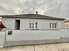 Eladó ház Villány