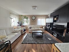 Eladó ház Cserkút