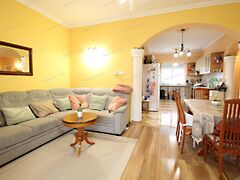 Eladó ház Győr, Kisbácsa