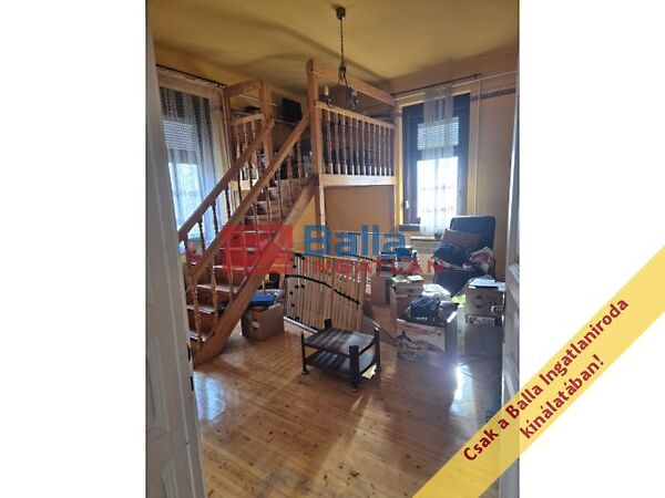 Eladó lakás Aszód