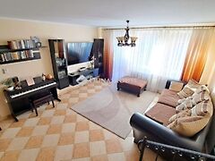 Eladó lakás Maglód