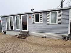 Eladó nyaraló Oroszlány