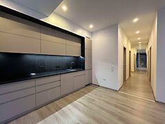 Eladó nyaraló Balatonfenyves