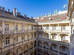 Eladó lakás Budapest, V. kerület