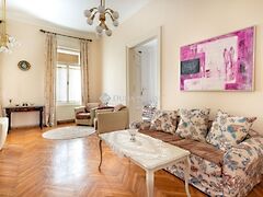 Eladó lakás Budapest, V. kerület