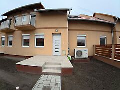 Eladó lakás Cegléd