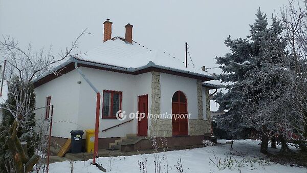 Eladó ház Dévaványa