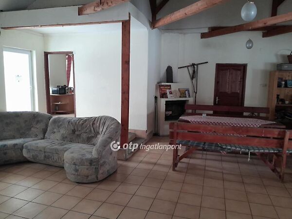 Eladó ház Szatmárcseke