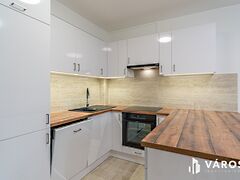 Eladó lakás Szeged, Makkosház