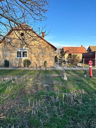 Eladó ház Kislippó