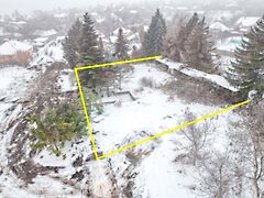 Eladó földterület Pákozd