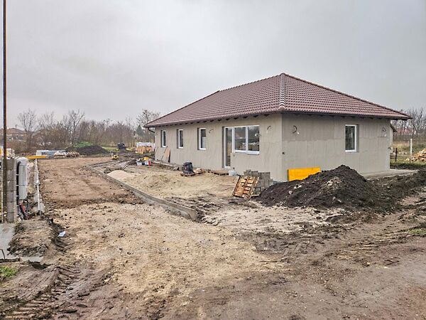 Eladó ház Szabadegyháza