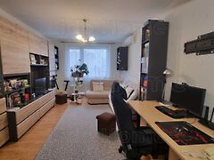 Eladó lakás Veszprém