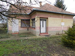 Eladó ház Alap
