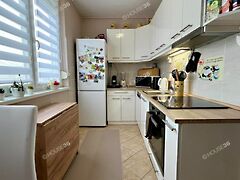 Eladó lakás Kecskemét